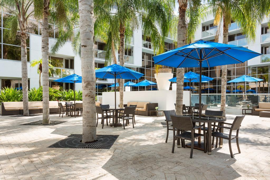 Sawgrass Grand Hotel And Suites Sports Complex Сънрайз Екстериор снимка