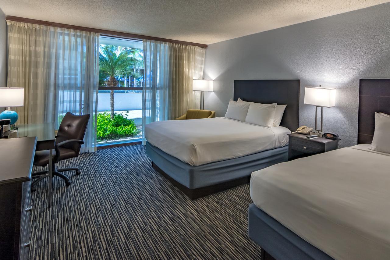 Sawgrass Grand Hotel And Suites Sports Complex Сънрайз Екстериор снимка