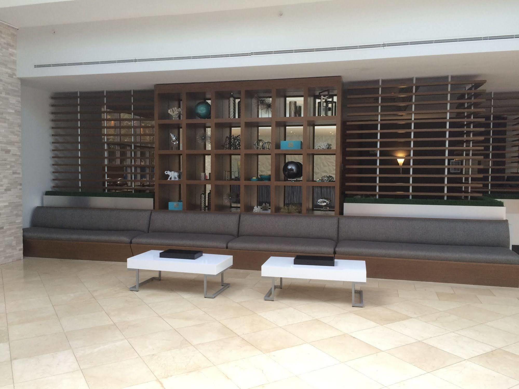 Sawgrass Grand Hotel And Suites Sports Complex Сънрайз Екстериор снимка