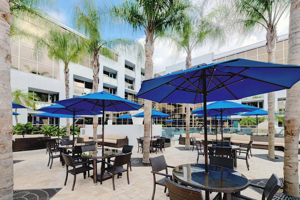 Sawgrass Grand Hotel And Suites Sports Complex Сънрайз Екстериор снимка