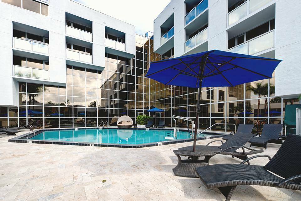 Sawgrass Grand Hotel And Suites Sports Complex Сънрайз Екстериор снимка